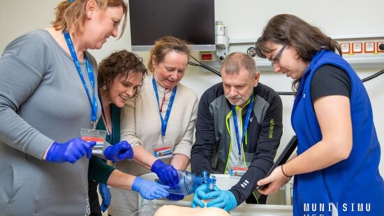 07_02_2025_skoleni_neodkladnych_stavu_SIMU (4)